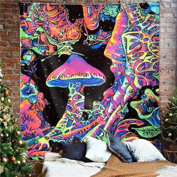 Blacklight Mushroom Tapestry Trippy Upright Tapestry Glow In The Dark UV - Picture 1 of 6